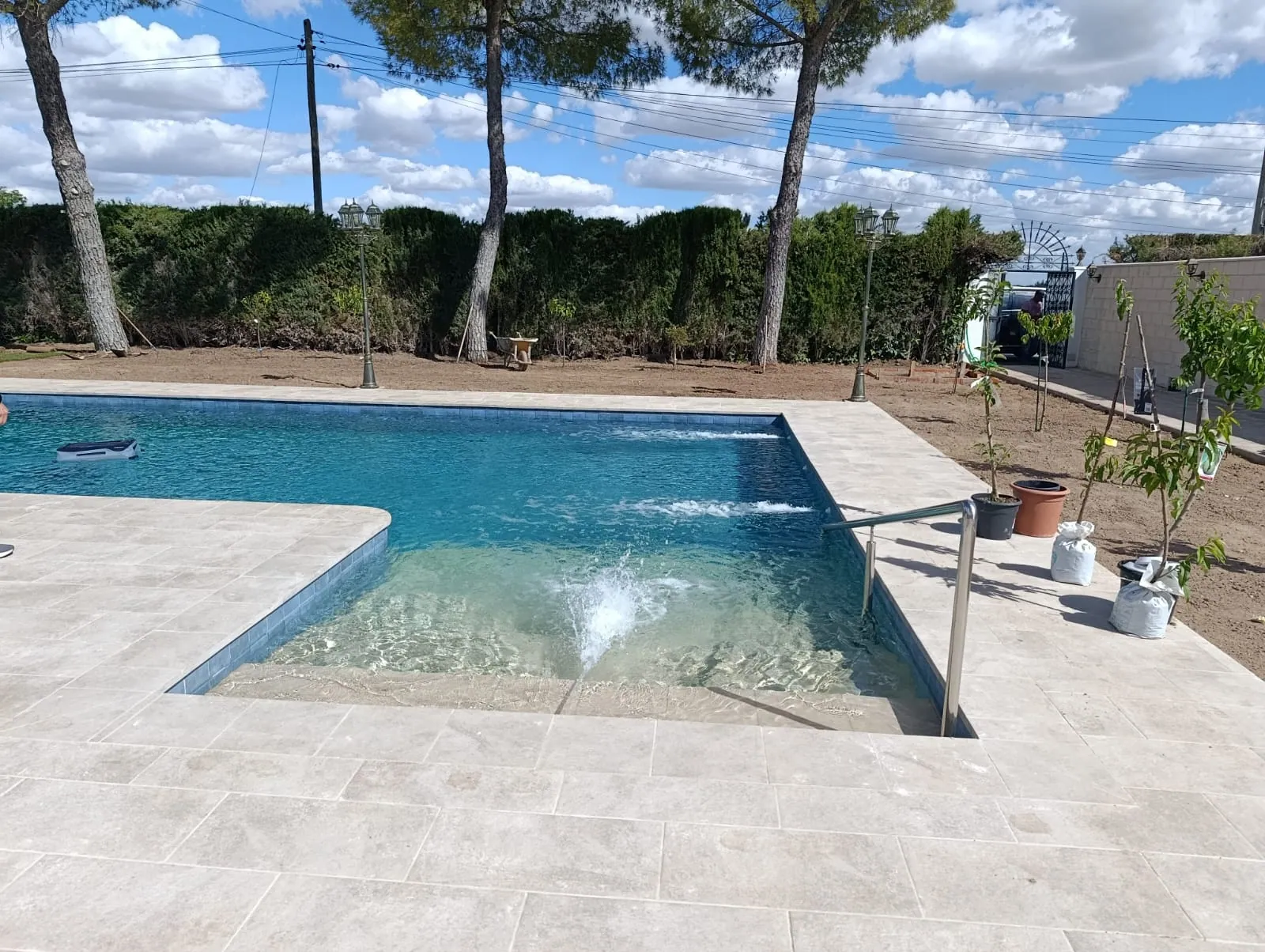 Piscina con jets